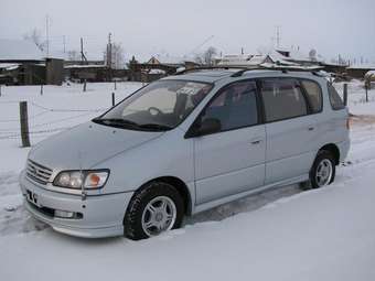 1997 Toyota Ipsum