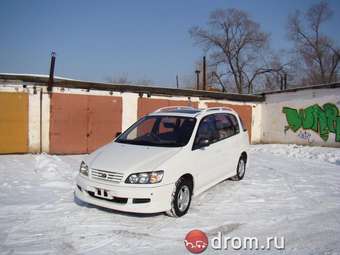1997 Toyota Ipsum