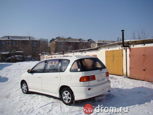 1997 Toyota Ipsum