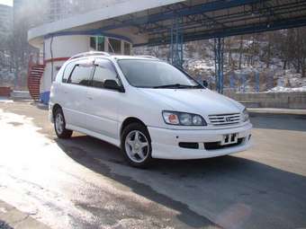 1997 Toyota Ipsum