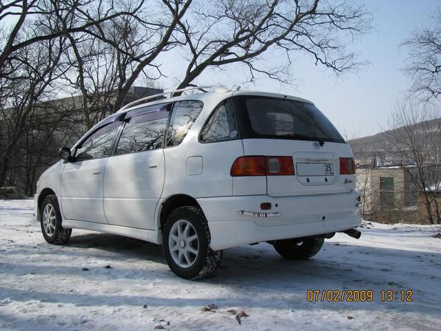 1997 Toyota Ipsum