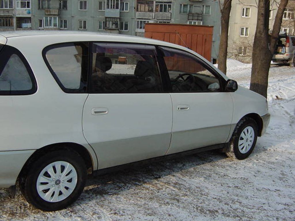 1997 Toyota Ipsum