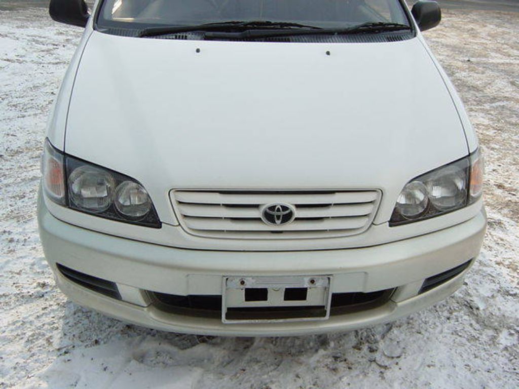 1997 Toyota Ipsum