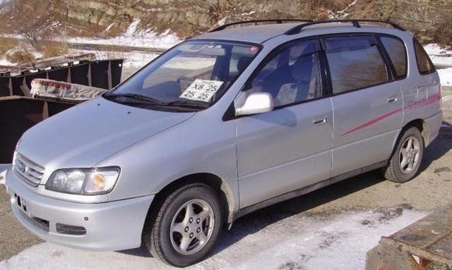 1997 Toyota Ipsum