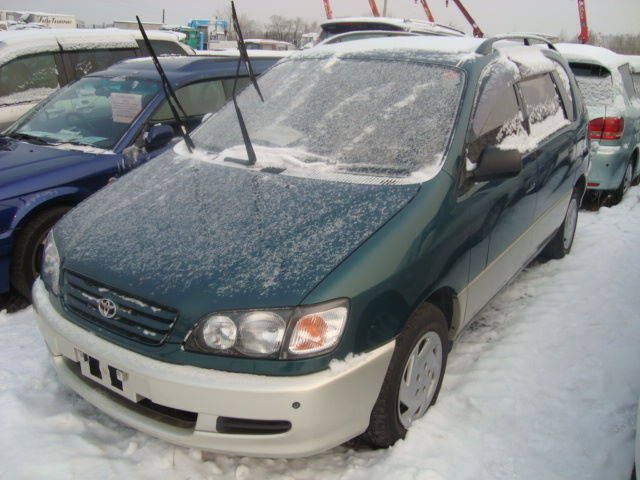 1997 Toyota Ipsum