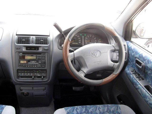 1997 Toyota Ipsum