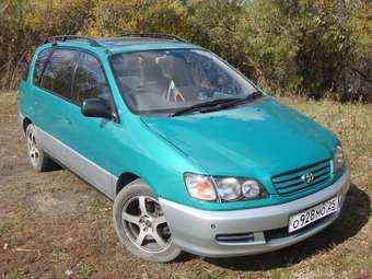 1997 Toyota Ipsum