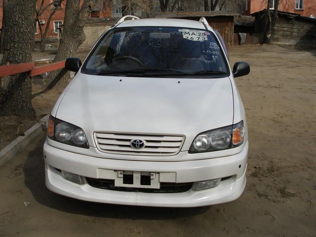 1997 Toyota Ipsum