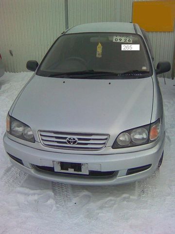 1997 Toyota Ipsum