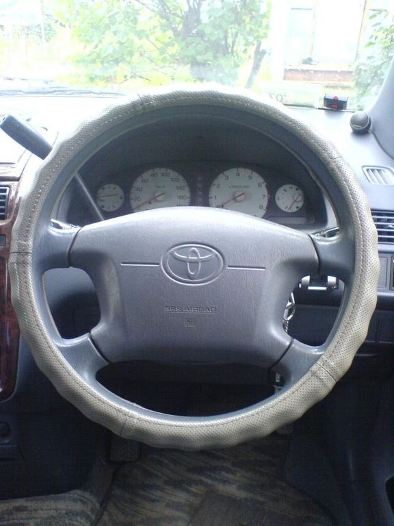 1997 Toyota Ipsum