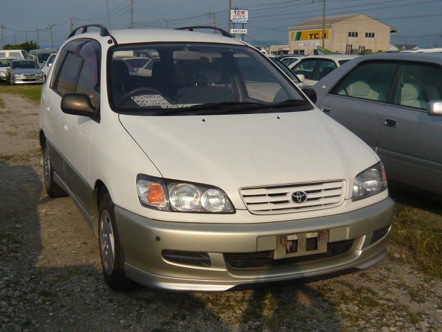 1997 Toyota Ipsum