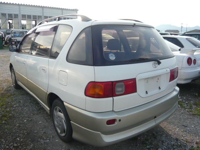 1997 Toyota Ipsum