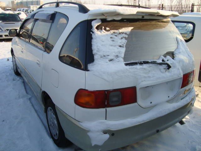 1997 Toyota Ipsum