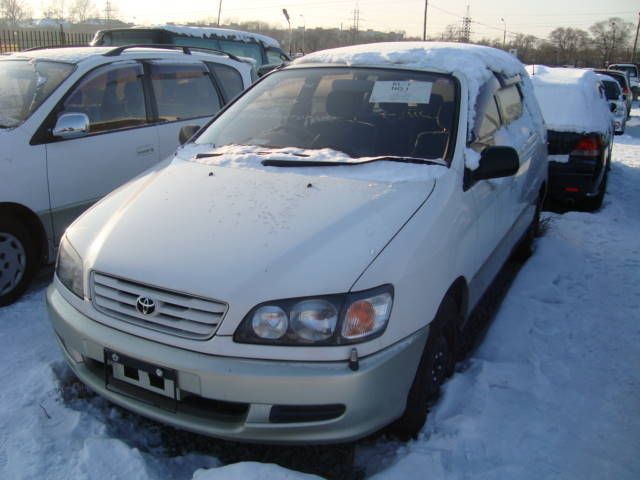 1997 Toyota Ipsum