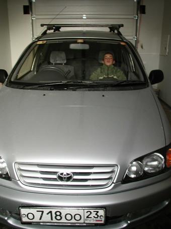 1997 Toyota Ipsum