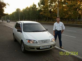 1997 Toyota Ipsum