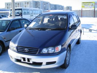 1997 Toyota Ipsum