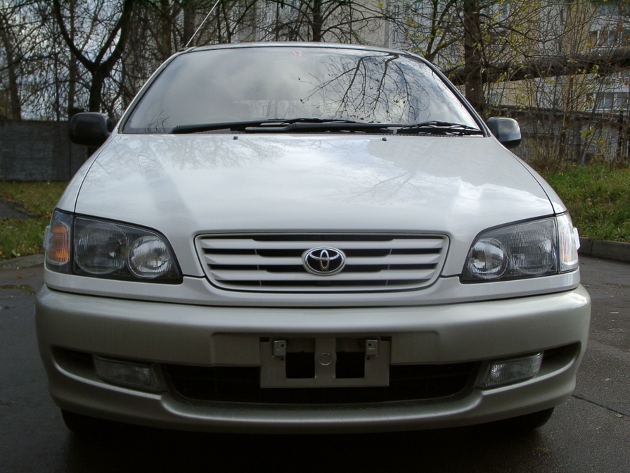 1997 Toyota Ipsum For Sale