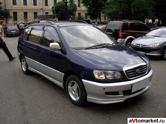 1997 Toyota Ipsum Pictures