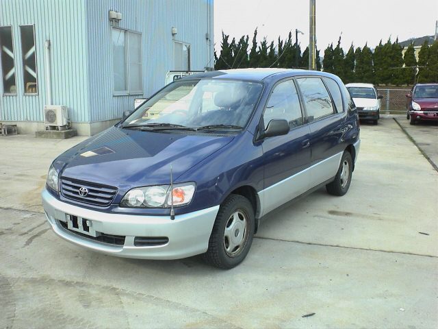 1997 Toyota Ipsum