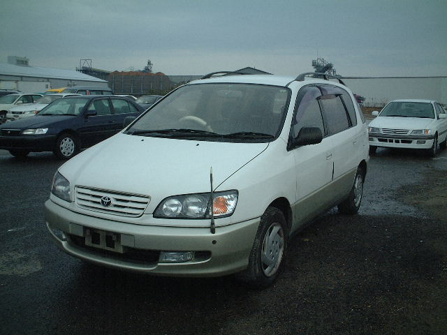 1997 Toyota Ipsum
