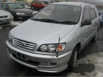 1998 Toyota Ipsum