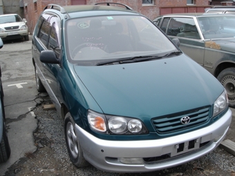 1998 Toyota Ipsum