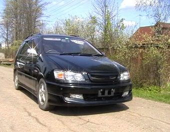 1998 Toyota Ipsum