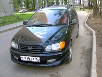 1998 Toyota Ipsum