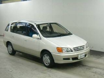 1998 Toyota Ipsum