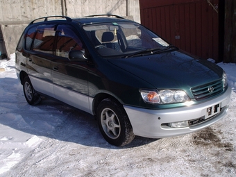 1998 Toyota Ipsum