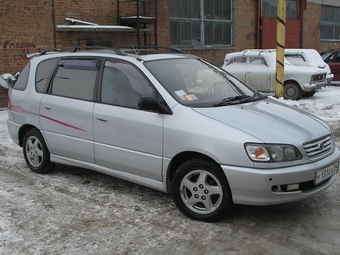 1998 Toyota Ipsum