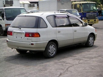 1998 Toyota Ipsum