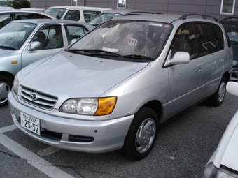 1998 Toyota Ipsum