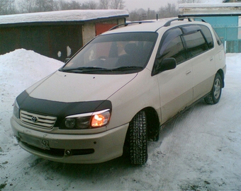 1998 Toyota Ipsum