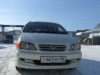 1998 Toyota Ipsum