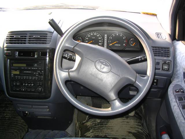 Toyota Ipsum