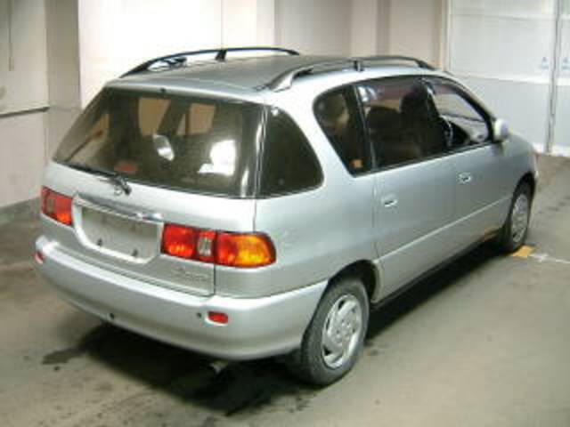 1998 Toyota Ipsum