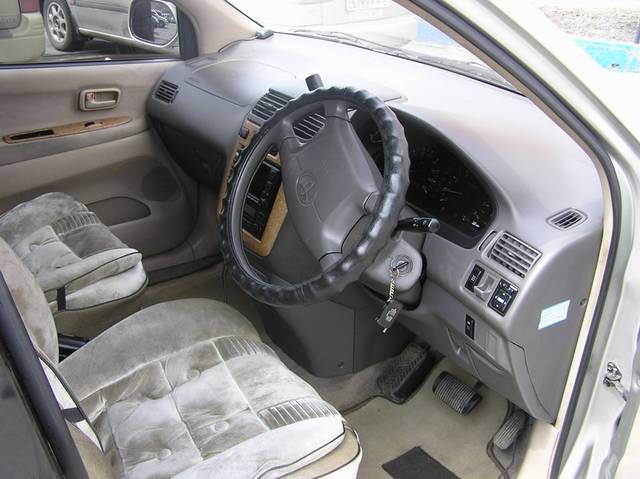 1998 Toyota Ipsum