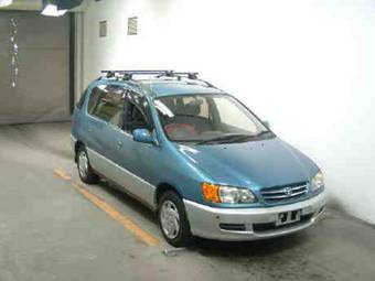 1998 Toyota Ipsum