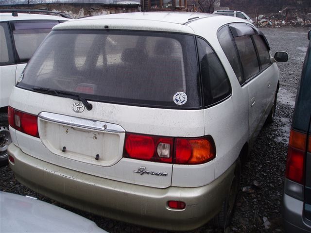 1998 Toyota Ipsum