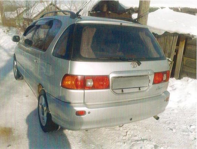 1998 Toyota Ipsum