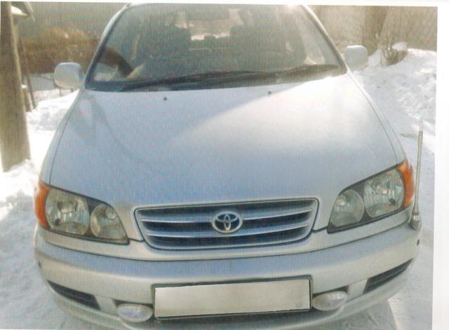 1998 Toyota Ipsum