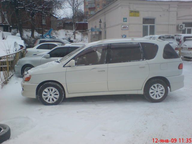 1998 Toyota Ipsum
