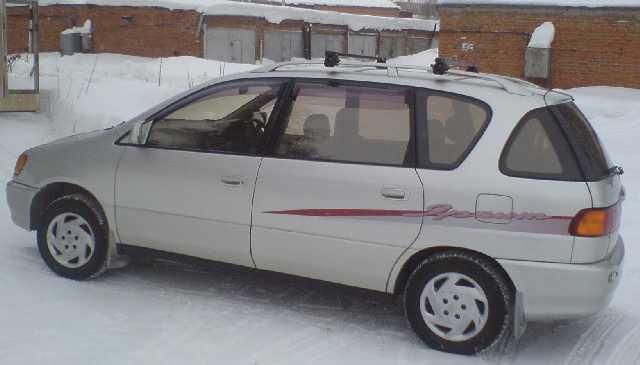 1998 Toyota Ipsum