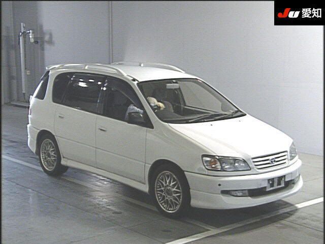 1998 Toyota Ipsum