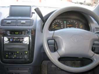 1998 Toyota Ipsum