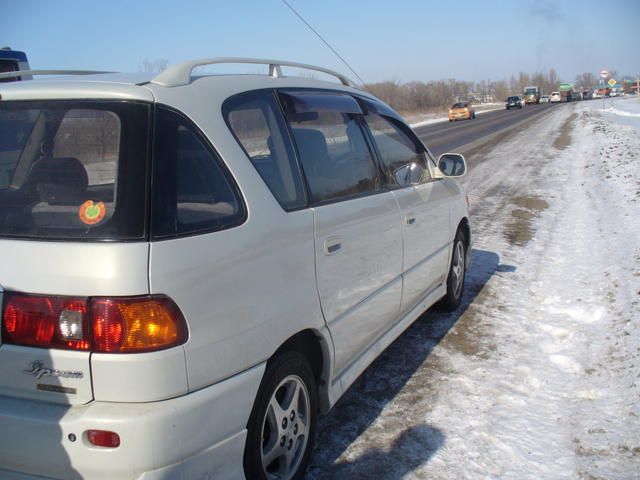 1998 Toyota Ipsum