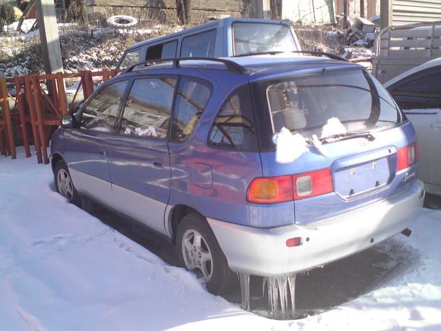 1998 Toyota Ipsum