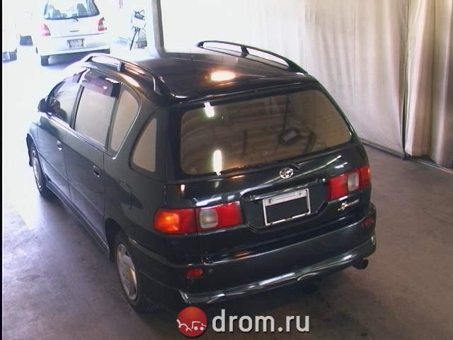 1998 Toyota Ipsum